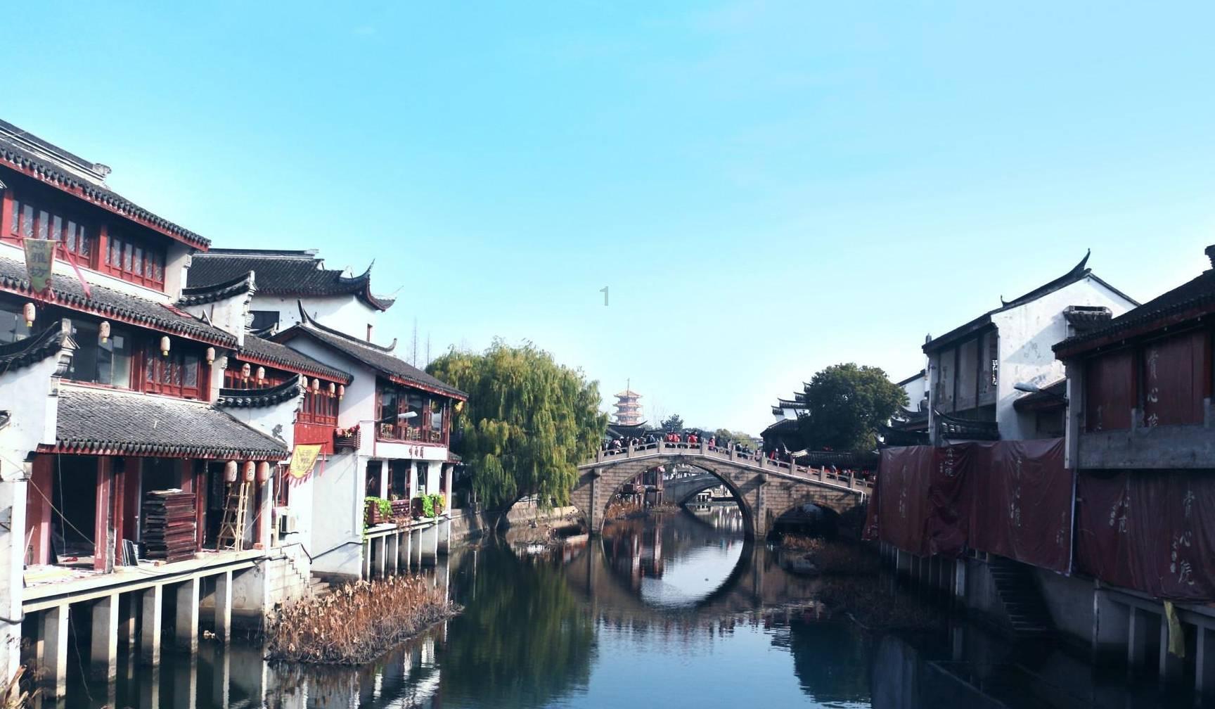 逃离遗弃的建筑3